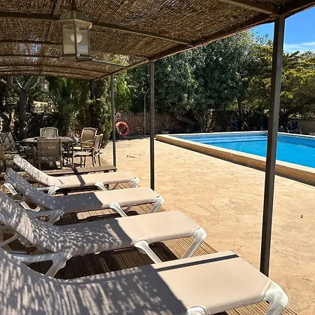 Holiday home Albenyeta