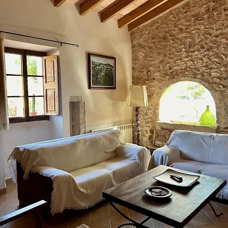 Holiday home Albenyeta